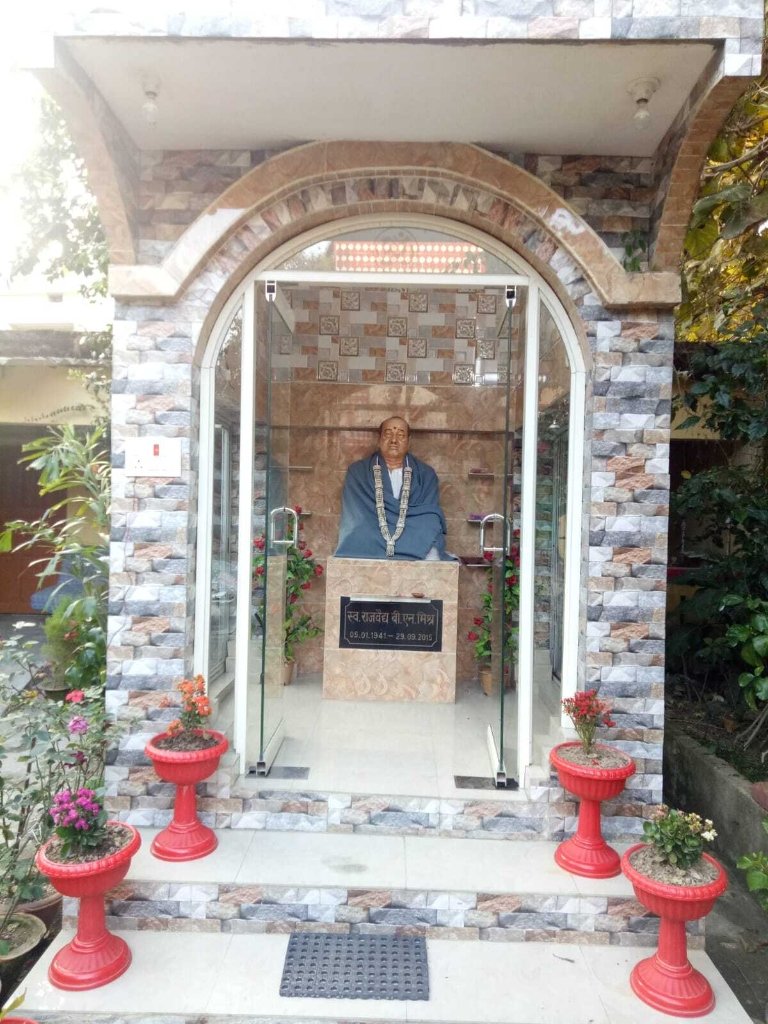 Late Rajvaidya Sri B.N. Mishra Statue Shrine
